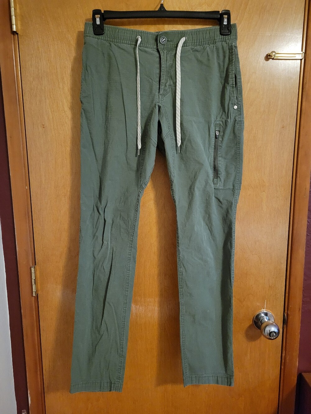 Men's Vuori Green Pants Size Medium